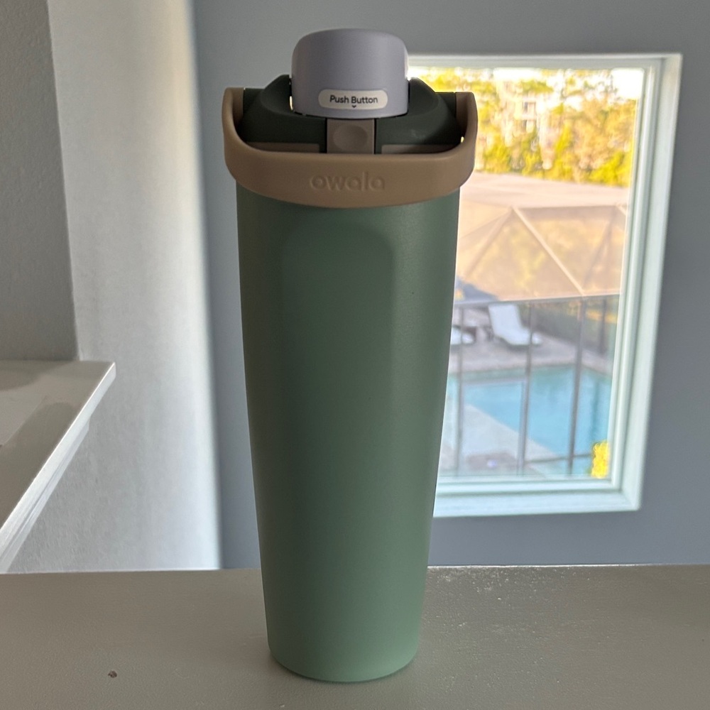 Owala Sage Green Tumbler
